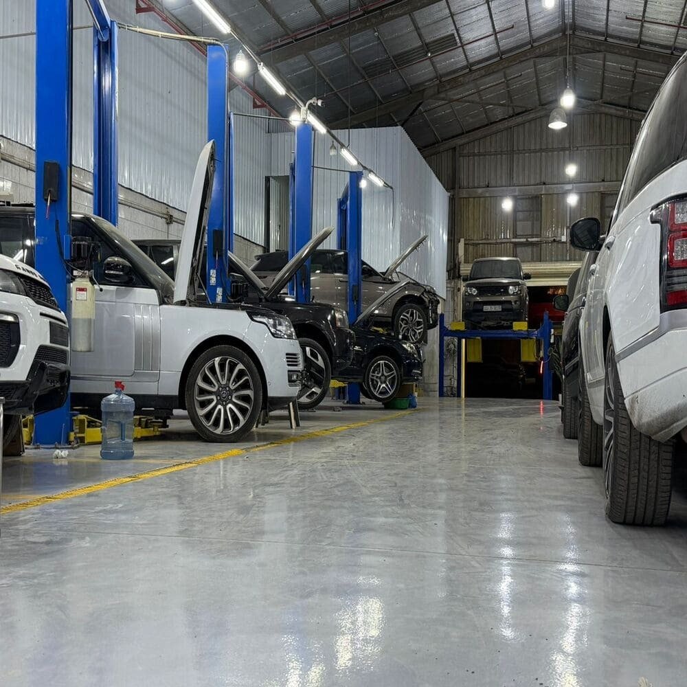 Rangespeedksa.com-workshops-land-rover-range-rover-jaguar-repair-and-maintenance-and-spare-parts-in-riyadh-saudi-arabia-ورشة-رنج (3)
