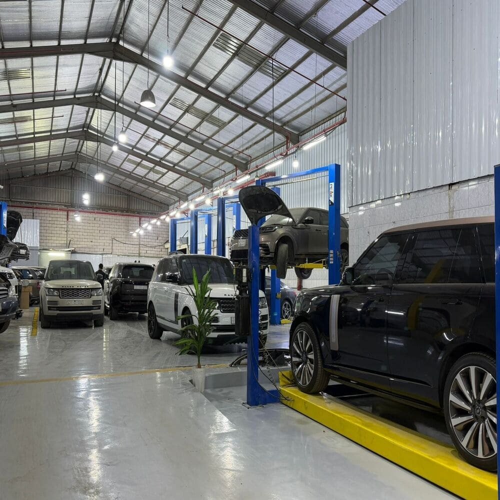 Rangespeedksa.com-workshops-land-rover-range-rover-jaguar-repair-and-maintenance-and-spare-parts-in-riyadh-saudi-arabia-ورشة-رنج (4)