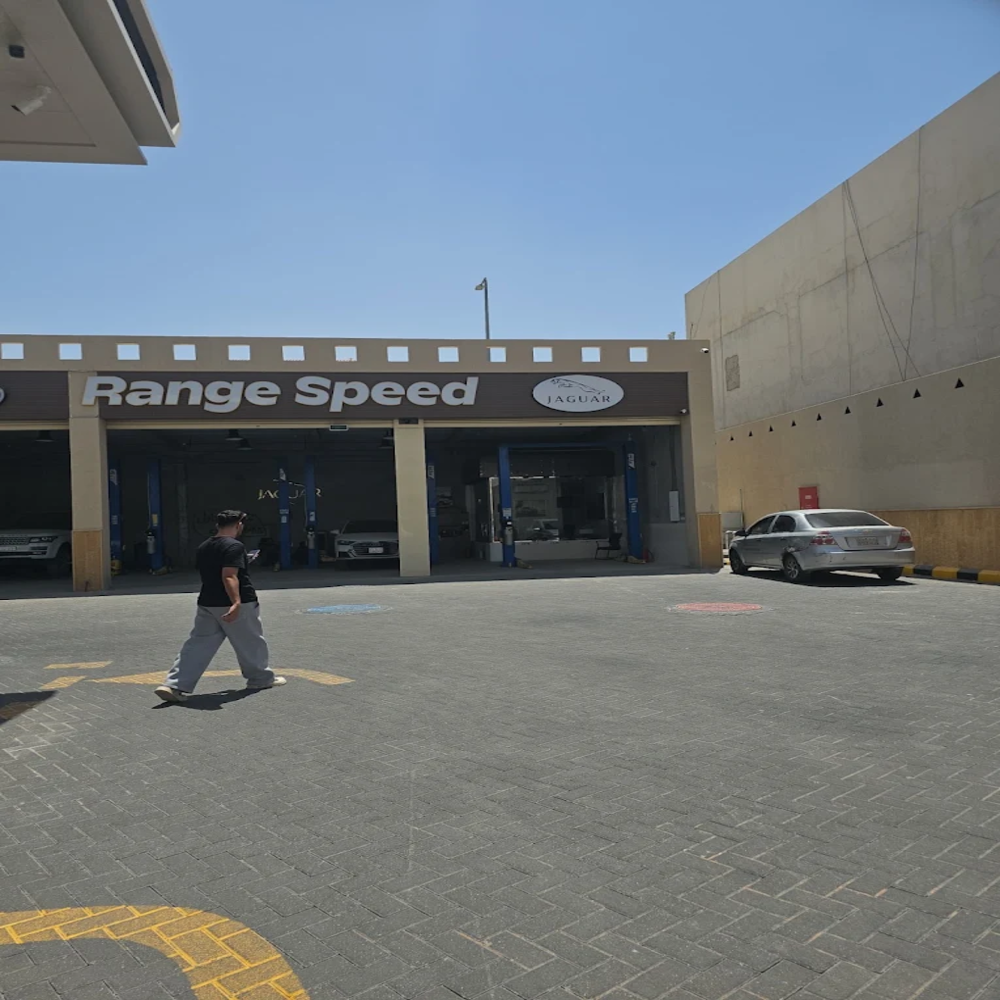Rangespeedksa.com-workshops-land-rover-range-rover-jaguar-repair-and-maintenance-and-spare-parts-in-riyadh-saudi-arabia-ورشة-رينج سبيد (1)